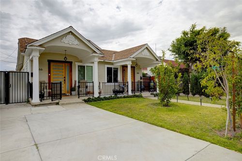 466 Vine St, Glendale, CA, 91204-1559 | Card Image