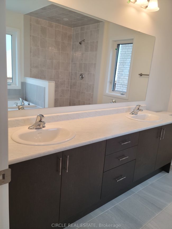429 Robert Woolner St, House other with 4 bedrooms, 3 bathrooms and 2 parking in Ayr ON | Image 16