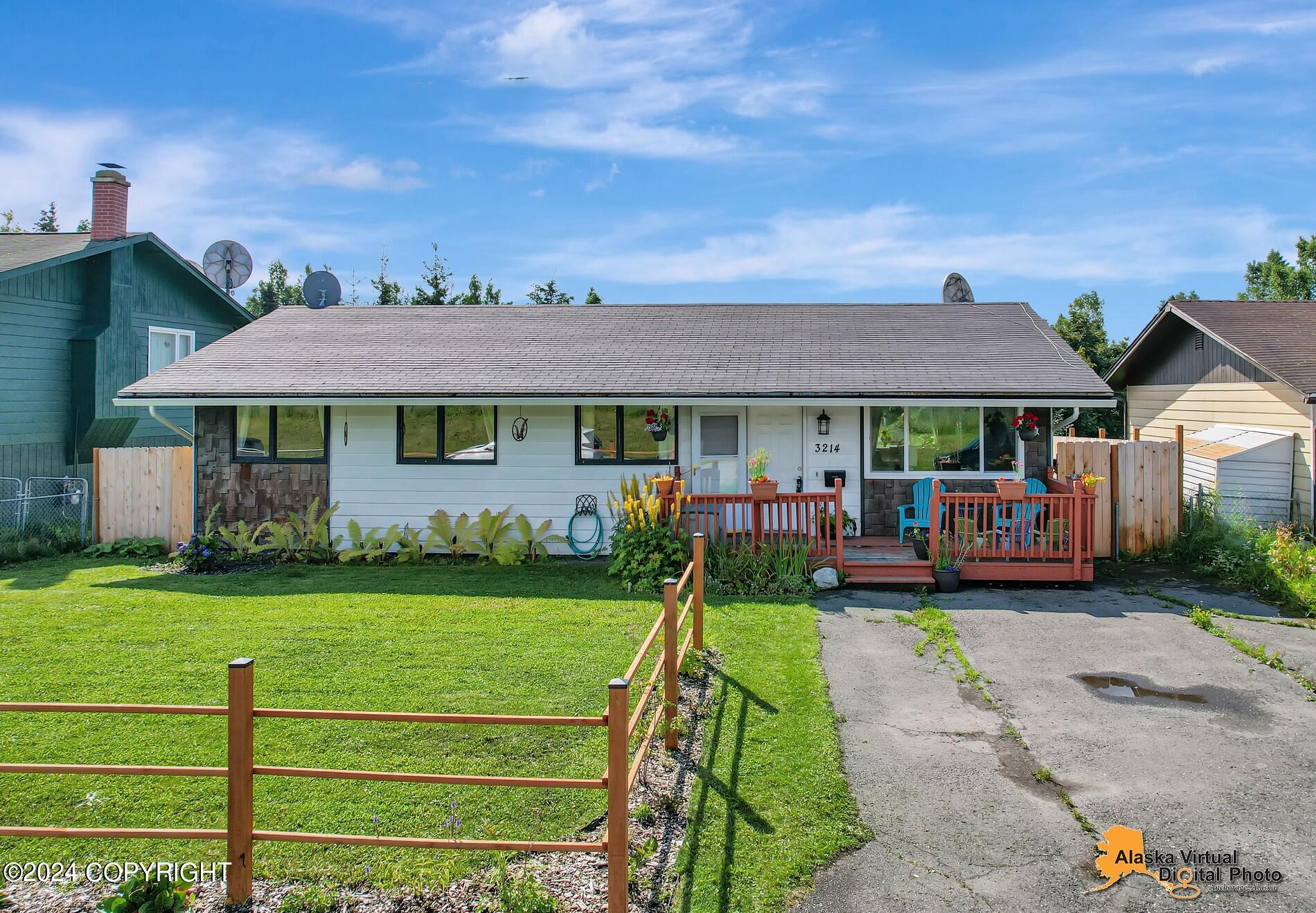 16th Ave, Anchorage, AK 99508