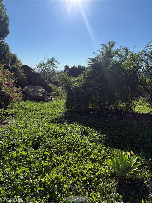 21776 Mojave Trl, Chatsworth, CA, 91311-1482 | Card Image