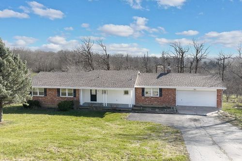 1021 Kouns Lane, Kansas City, KS, 66111 | Card Image