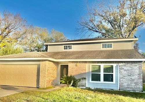 2007 Bridge Cross Ln, Houston, TX, 77067-2030 | Card Image