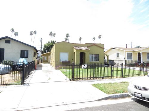 1438 W 95th Street W, Los Angeles, CA, 90047 | Card Image