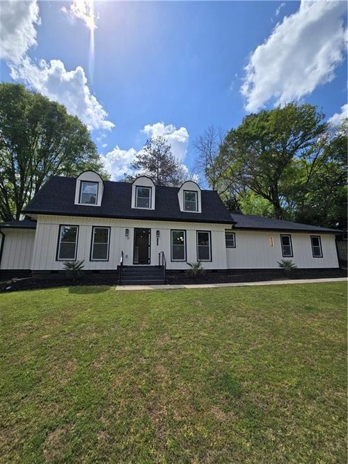 3832 Finger Crk Sw, Lilburn, GA, 30047-2161 | Card Image