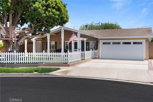 9472 Karen Cir, Huntington Beach, CA, 92646-2733 | Card Image