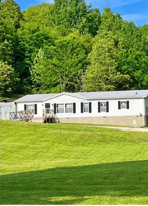 2450 W Leatherwood Rd, Cumberland Furnace, TN, 37051-5231 | Card Image