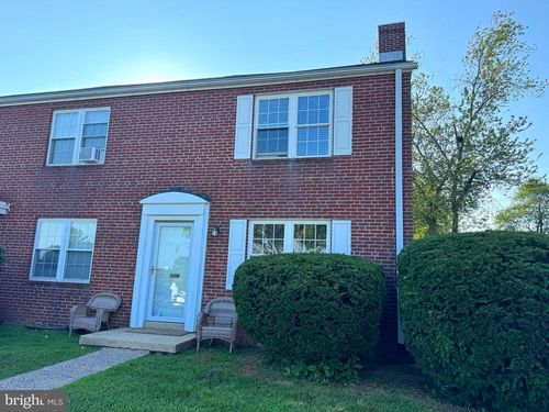 apt-d1-200 Maplewood Dr, POTTSTOWN, PA, 19464-3933 | Card Image
