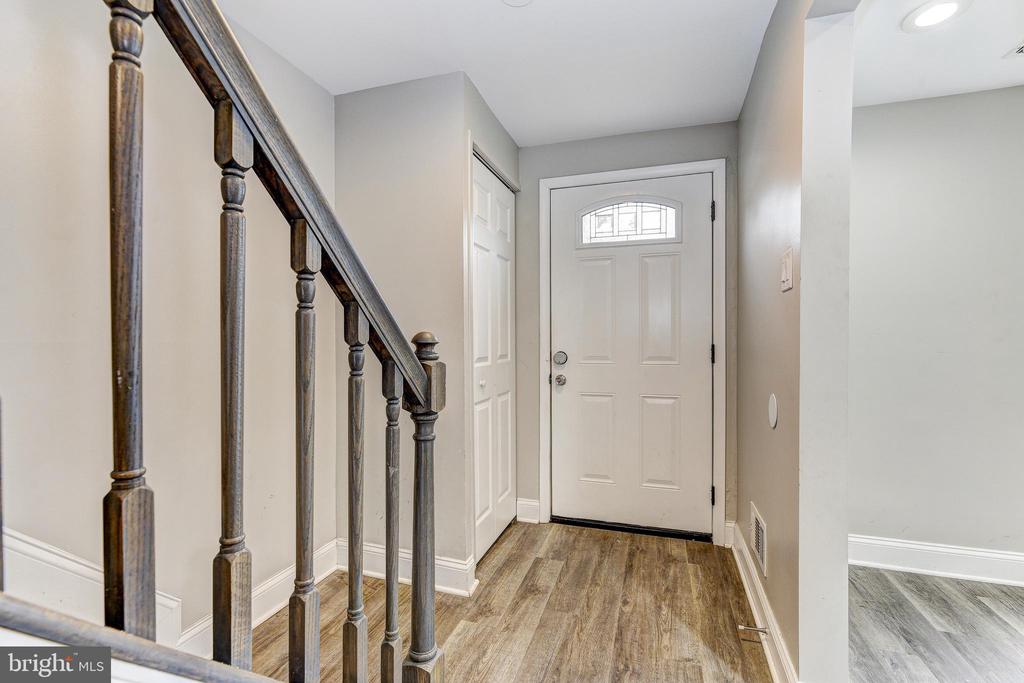 Residential Lease in COLUMBIA 2