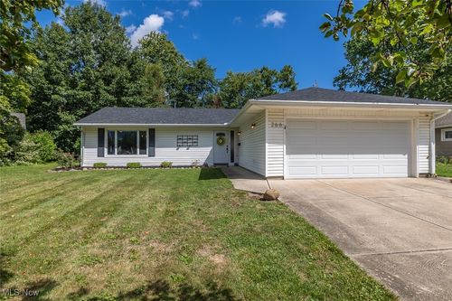 266 Jananna Dr, Berea, OH, 44017-2754 | Card Image