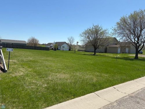702 10th St Nw, Frazee, MN, 56544-4006 | Card Image