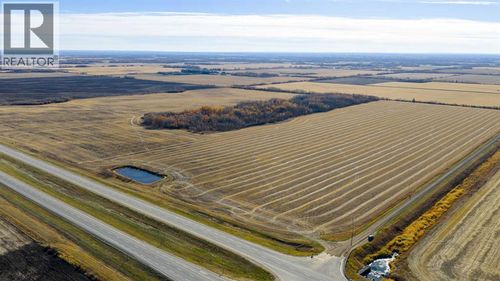 37276 Nw, Bezanson, AB, T0H0G0 | Card Image