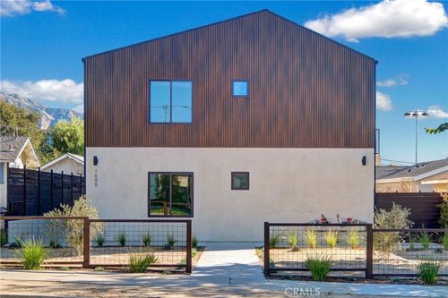 1690 1/2 N Sierra Bonita Ave, Pasadena, CA, 91104-1520 | Card Image