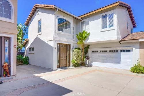 b-1581 Orange Ave, Costa Mesa, CA, 92627 | Card Image