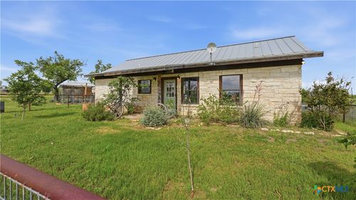 127 Offer Ln, Llano, TX, 78643-9502 | Card Image