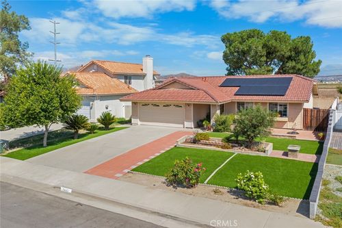 1443 Caron Ct, Perris, CA, 92571-4105 | Card Image