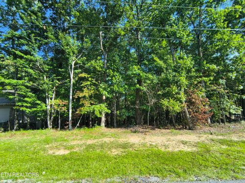 117 Exeter Dr, Crossville, TN, 38558-8685 | Card Image