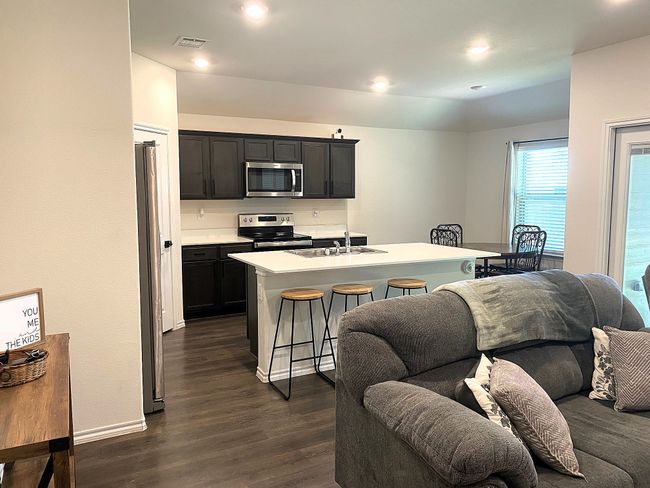 2212 San Jacinto Way, House other with 3 bedrooms, 2 bathrooms and null parking in Sherman TX | Image 8