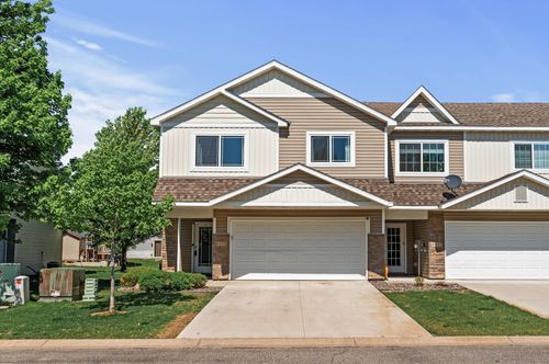 8555 Gateway Cir, Monticello, MN, 55362-4623 | Card Image