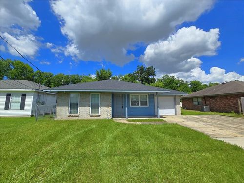 504 Magnolia Ave, La Place, LA, 70068-3037 | Card Image