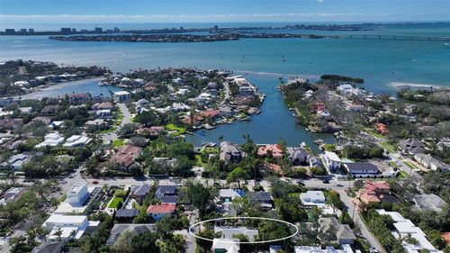 1631 Loma Linda St, Sarasota, FL, 34239-2117 | Card Image