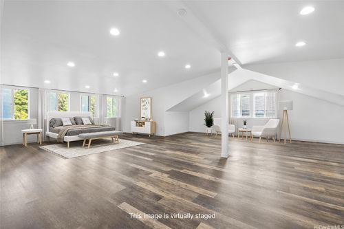 1736 Gulick Ave, Honolulu, HI, 96819-4208 | Card Image