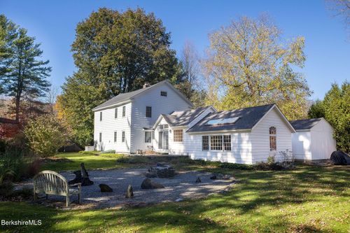28 Interlaken Rd, Stockbridge, MA, 01262 | Card Image