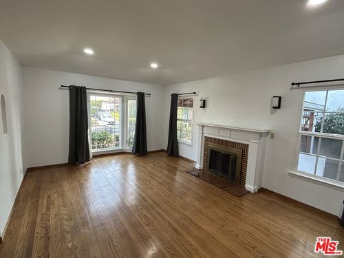 3161 Vera Ave, Los Angeles, CA, 90034-3220 | Card Image