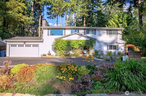 3515 W Tapps Dr E, Lake Tapps, WA, 98391-9191 | Card Image