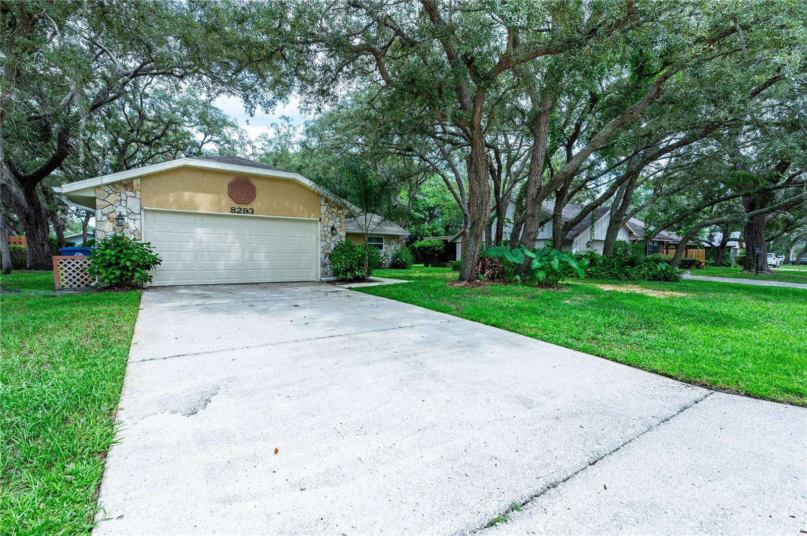Philadelphia Ave, Spring Hill, FL 34608