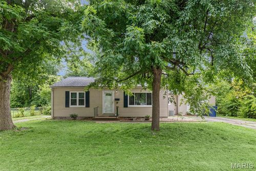 625 Royal Heights Road, Belleville, IL, 62226 | Card Image