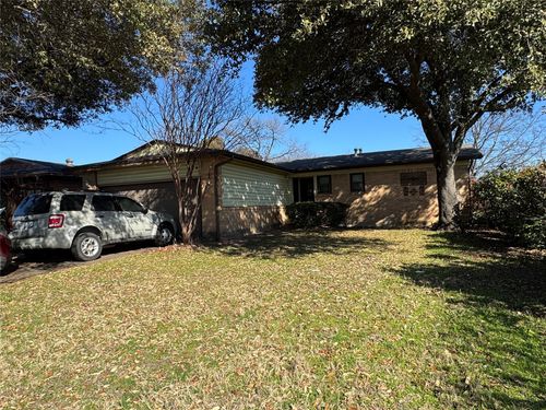 4216 Sun Valley Dr, Dallas, TX, 75216-6049 | Card Image