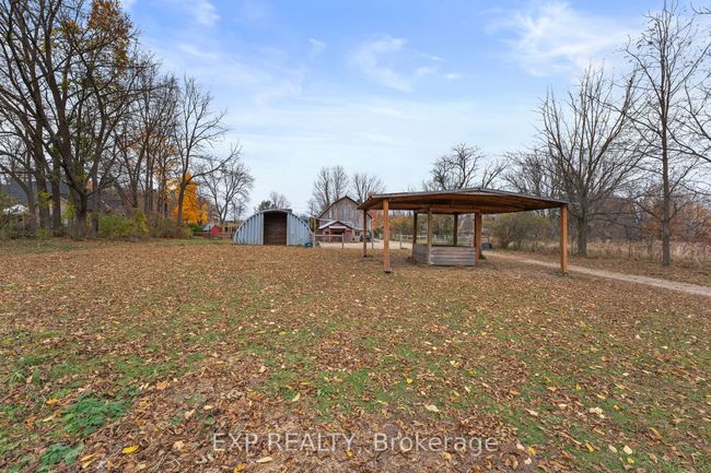 1742 Cameron St W, House other with 3 bedrooms, 2 bathrooms and 8 parking in Cannington ON | Image 43