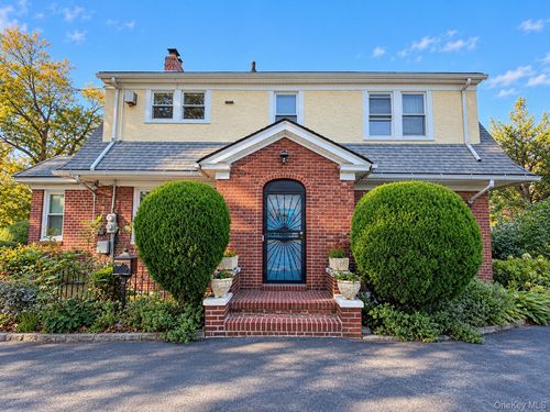32 - 07 148th Street, New York, NY, 11354 | Card Image