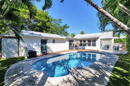 438 38th St, West Palm Beach, FL, 33407-4202 | Card Image