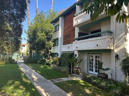 unit-310-5525 Shasta Ln, La Mesa, CA, 91942-4439 | Card Image