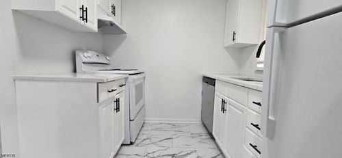 apt-1-206 Main St, Millburn, NJ, 07041-1134 | Card Image