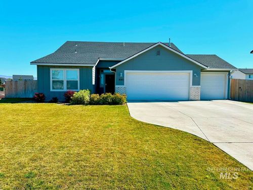 1690 Sw Miner St, Mountain Home, ID, 83647 | Card Image