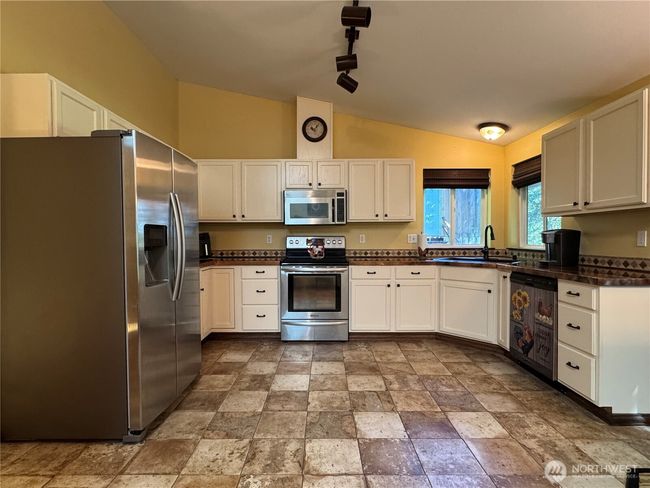 308 Atmore Rd, House other with 3 bedrooms, 2 bathrooms and 2 parking in Toutle WA | Image 10