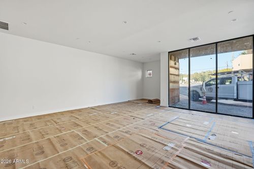 105-6525 E Cave Creek Rd, Cave Creek, AZ, 85331-8721 | Card Image