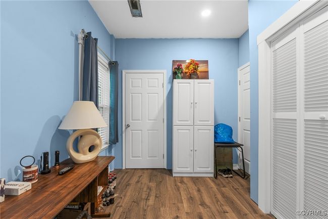 Cottage Laundry/ Storage | Image 33