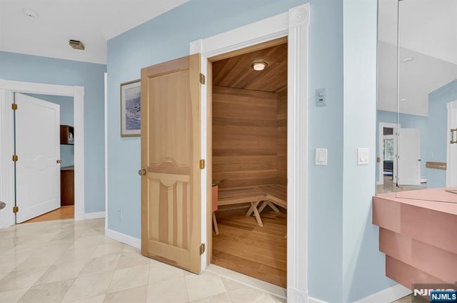 326 Ridge Rd, House other with 4 bedrooms, 4 bathrooms and null parking in Cedar Grove NJ | Image 38