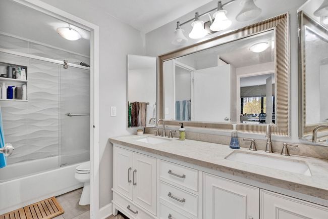 APT-403S - 1221 N Dearborn St, Condo with 2 bedrooms, 2 bathrooms and 1 parking in Chicago IL | Image 7