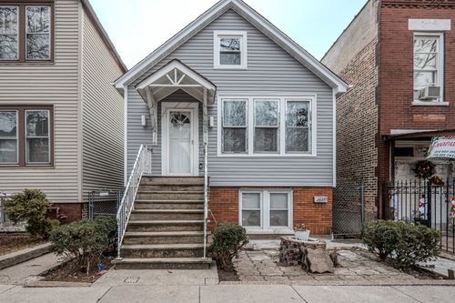 4849 S Paulina St, CHICAGO, IL, 60609-4165 | Card Image