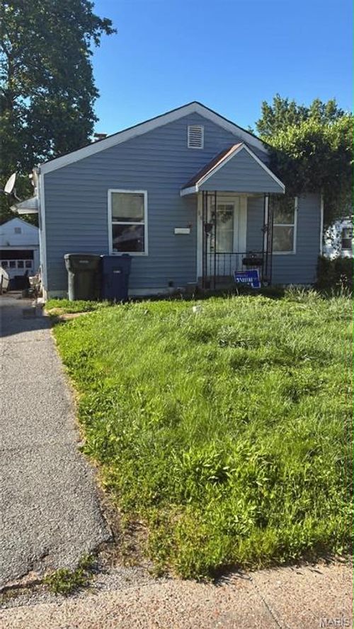 887 Gustav Avenue, St Louis, MO, 63147 | Card Image