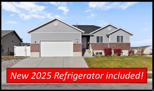 424 W 275 S, Tremonton, UT, 84337-6790 | Card Image