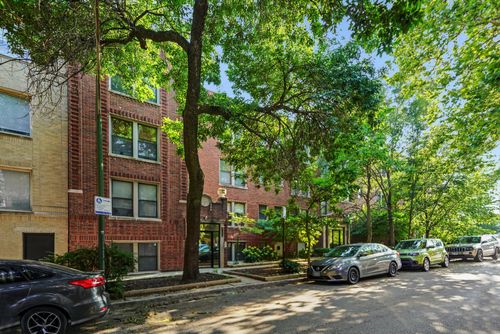 gw-1627 W Columbia Ave, Chicago, IL, 60626-4169 | Card Image