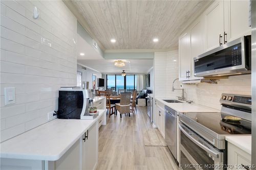 704-10000 Ocean Dr, Jensen Beach, FL, 34957-2445 | Card Image