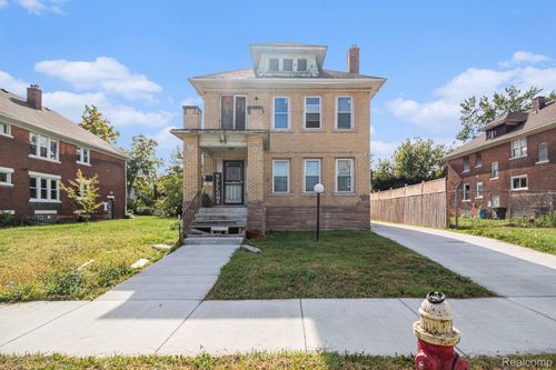 2269 Hazelwood St, Detroit, MI, 48206-2241 | Card Image