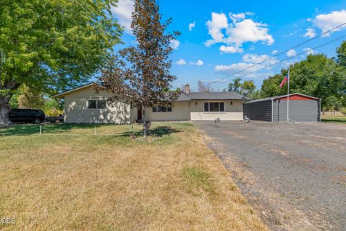 2539 Lotus Lane, Central Point, OR, 97502 | Card Image