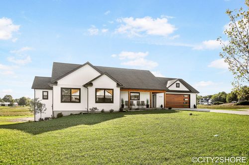 4589 Winding Creek Lane, Zeeland, MI, 49464 | Card Image